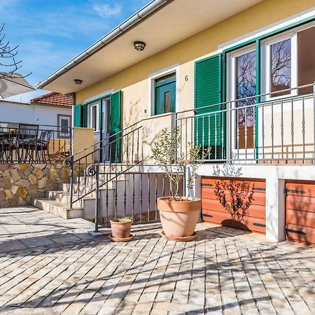 ורסי Holiday House Lavanda מראה חיצוני תמונה