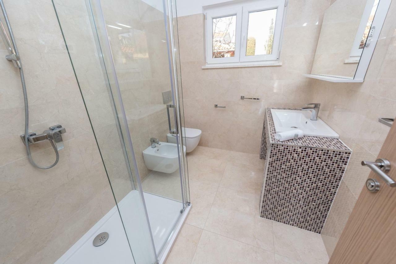 ורסי Holiday House Lavanda מראה חיצוני תמונה
