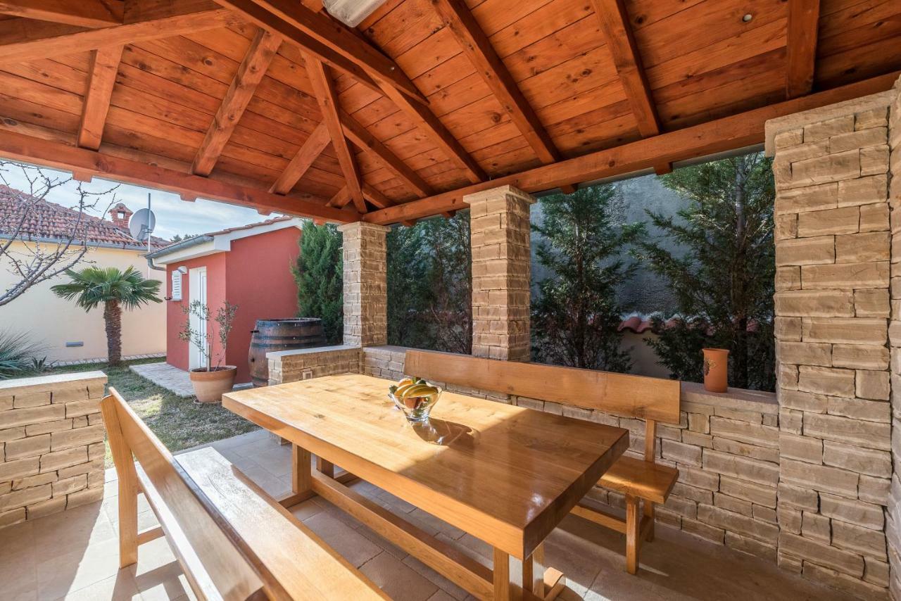 ורסי Holiday House Lavanda מראה חיצוני תמונה