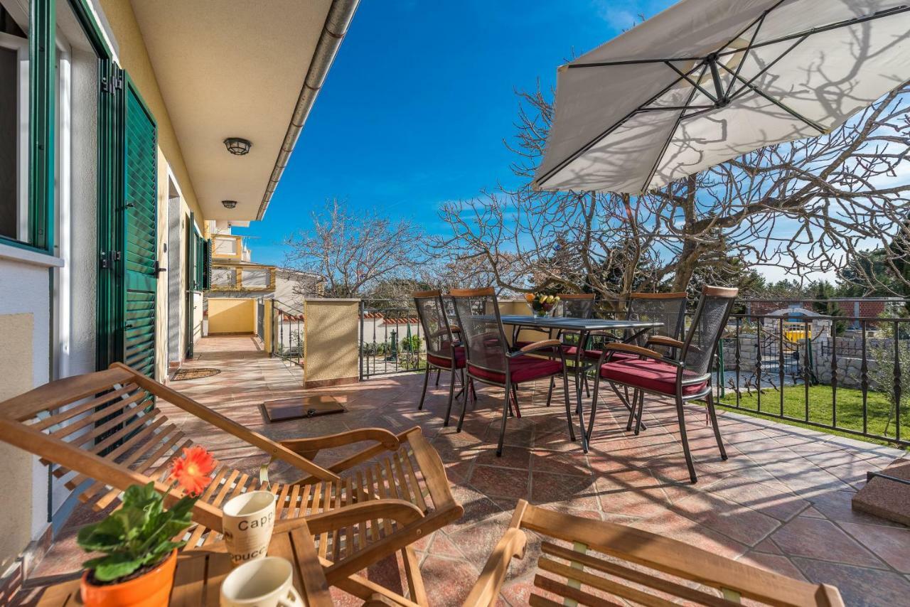 ורסי Holiday House Lavanda מראה חיצוני תמונה
